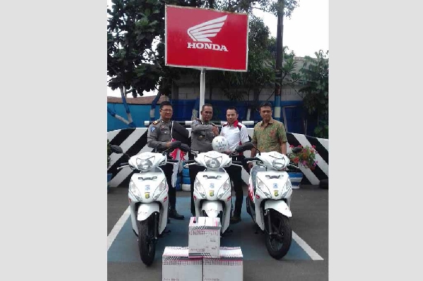 Wahana Honda Dukung Pentingnya Miliki Surat Ijin Mengemudi