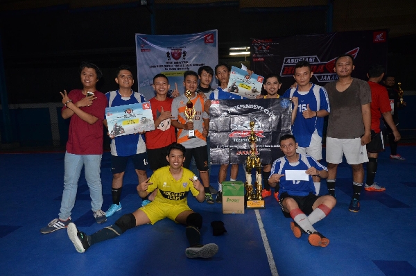 Cara Anak Klub Motor Adu Kreatif dan Sportifitas