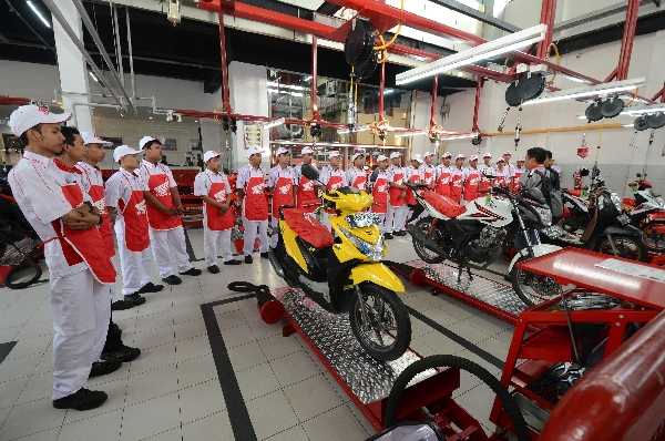 Sembilan Kali, AHASS ‘Sandang’ Predikat Layanan Terbaik