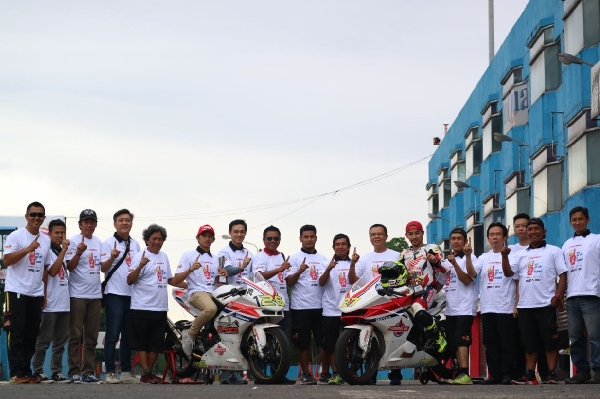 Wahana Dunia Motor Racing Team Harlan Fadhillah Masih Jadi yang Terbaik dikelas CBR250RR
