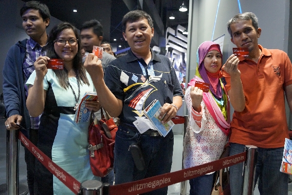 Pemilik Honda VIP Card, Nonton Sekaligus Temu Artis Film