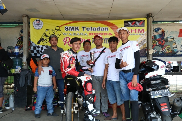 Wahana Antusias Dukung Tim Balap SMK Binaan