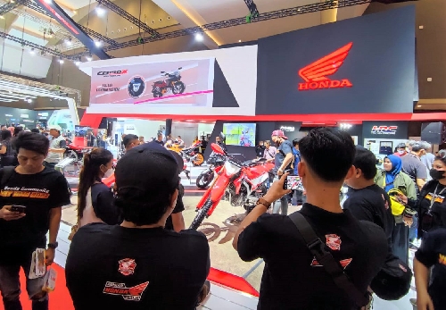 Komunitas Honda, Kontak Perdana Dengan Motor Listrik Honda