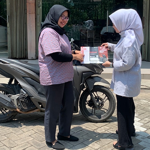 Anti Ribet! CardPlus Bantu Pelanggan Daftar Hingga Klaim Asuransi