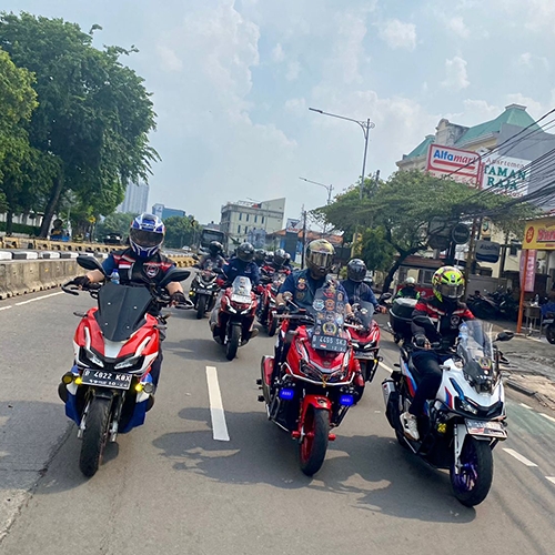 Horor Rasa Asyik, Wahana Ajak Komunitas Motor Honda ADV Kumpul Bareng