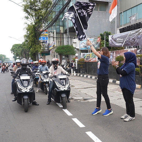 Puncak Hari Pelanggan Nasional (HARPELNAS) 2025 - Satukan Hati, Satukan Semangat, Nobar Bioskop dan Makan Siang Penuh Kehangatan