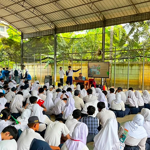 Tekan Risiko Kecelakaan Pelajar, WMS Edukasi 800 Siswa Baru Lewat Kampanye #Cari_Aman